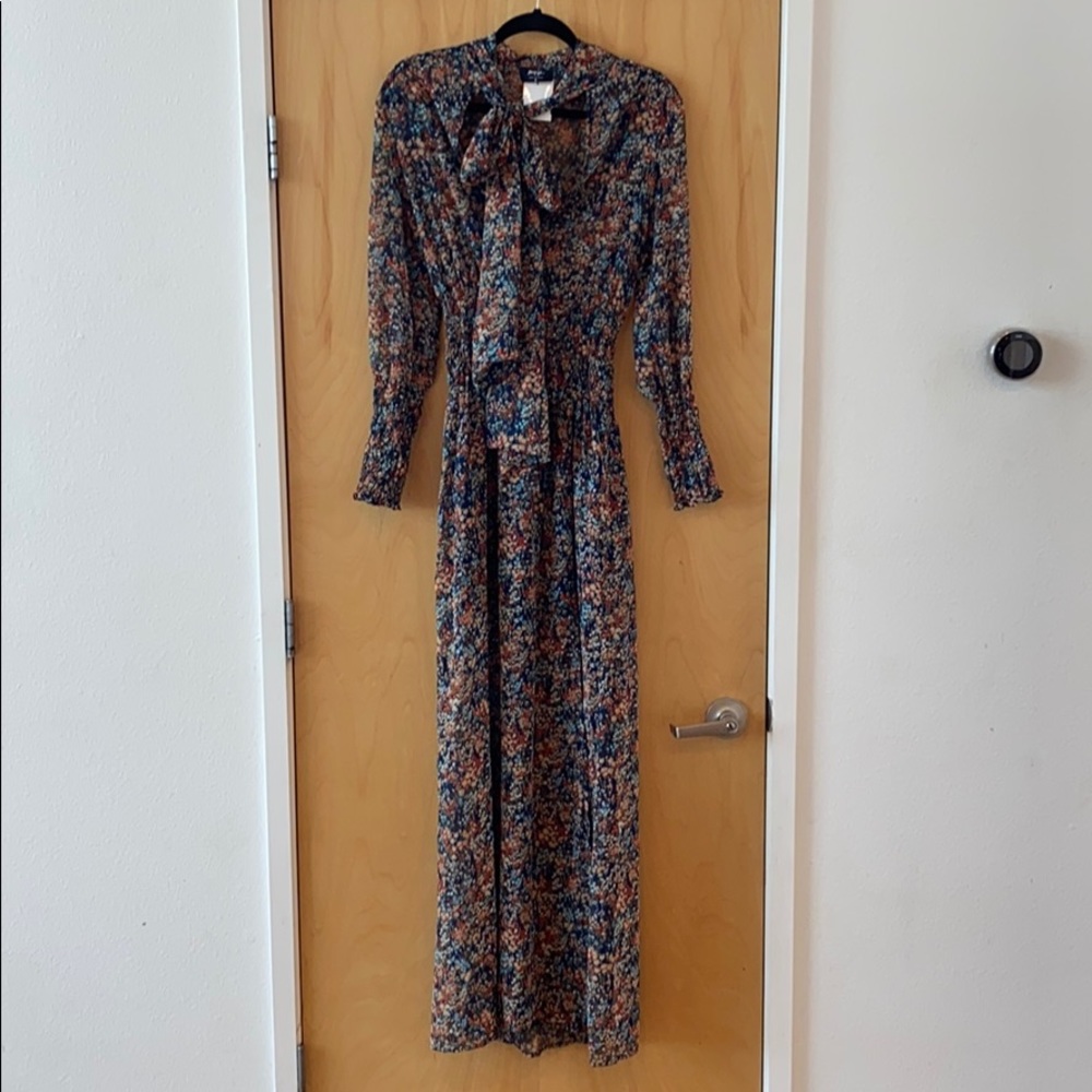 Nasty Gal Maxi Floral Dress Size Small